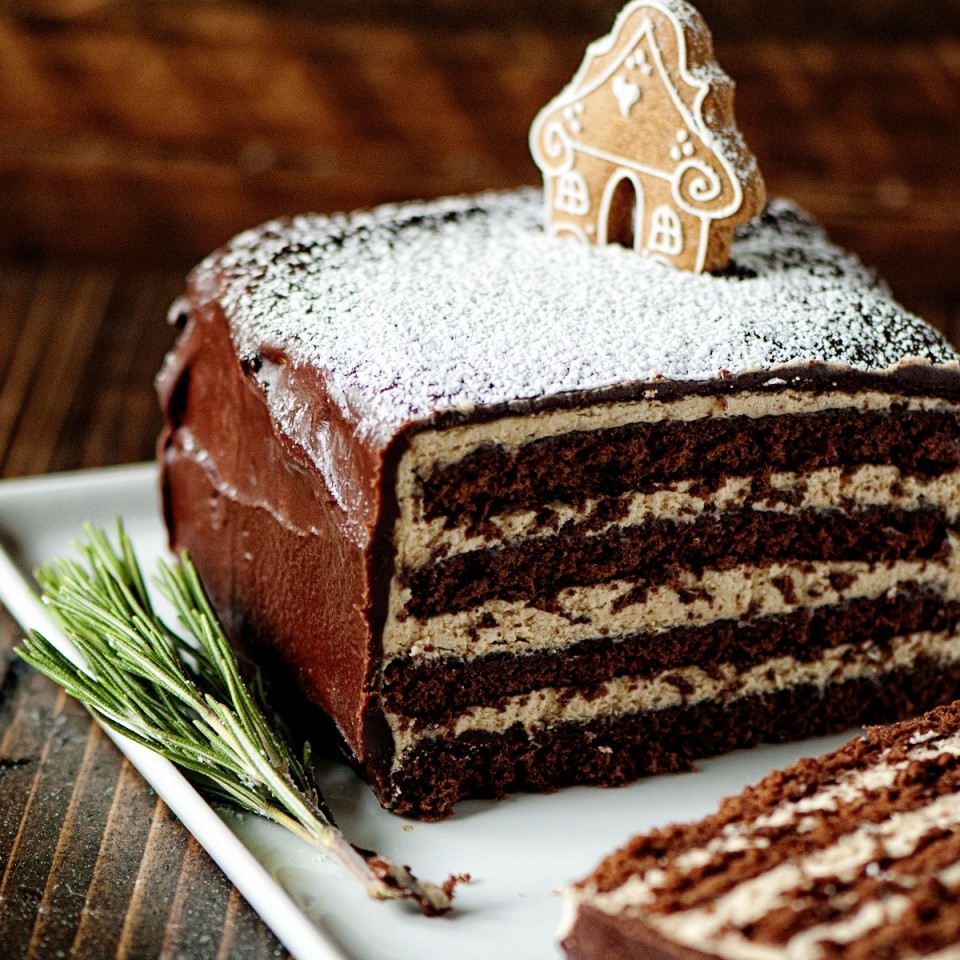 Chocolate Gingerbread Cake With Gingerbread Buttercream 9693